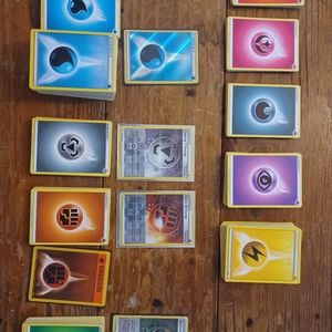 Pokemon energy(424) cards with rare and reverse holos